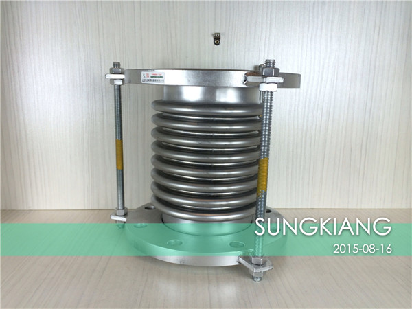 DN150不锈钢波纹补偿器 DN150不锈钢波纹补偿器