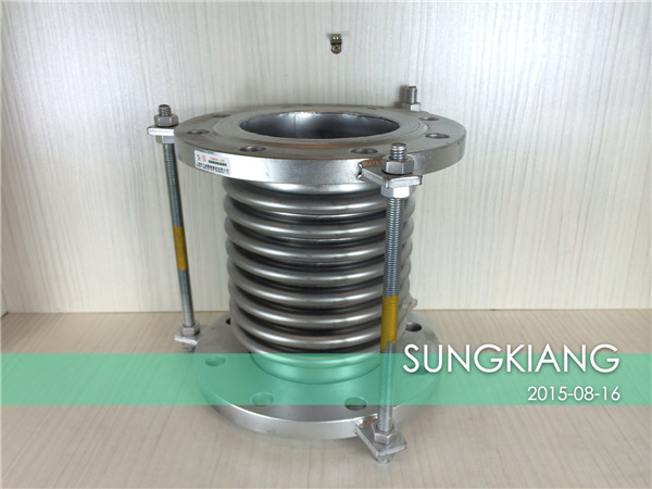 DN150不锈钢波纹补偿器 DN150不锈钢波纹补偿器